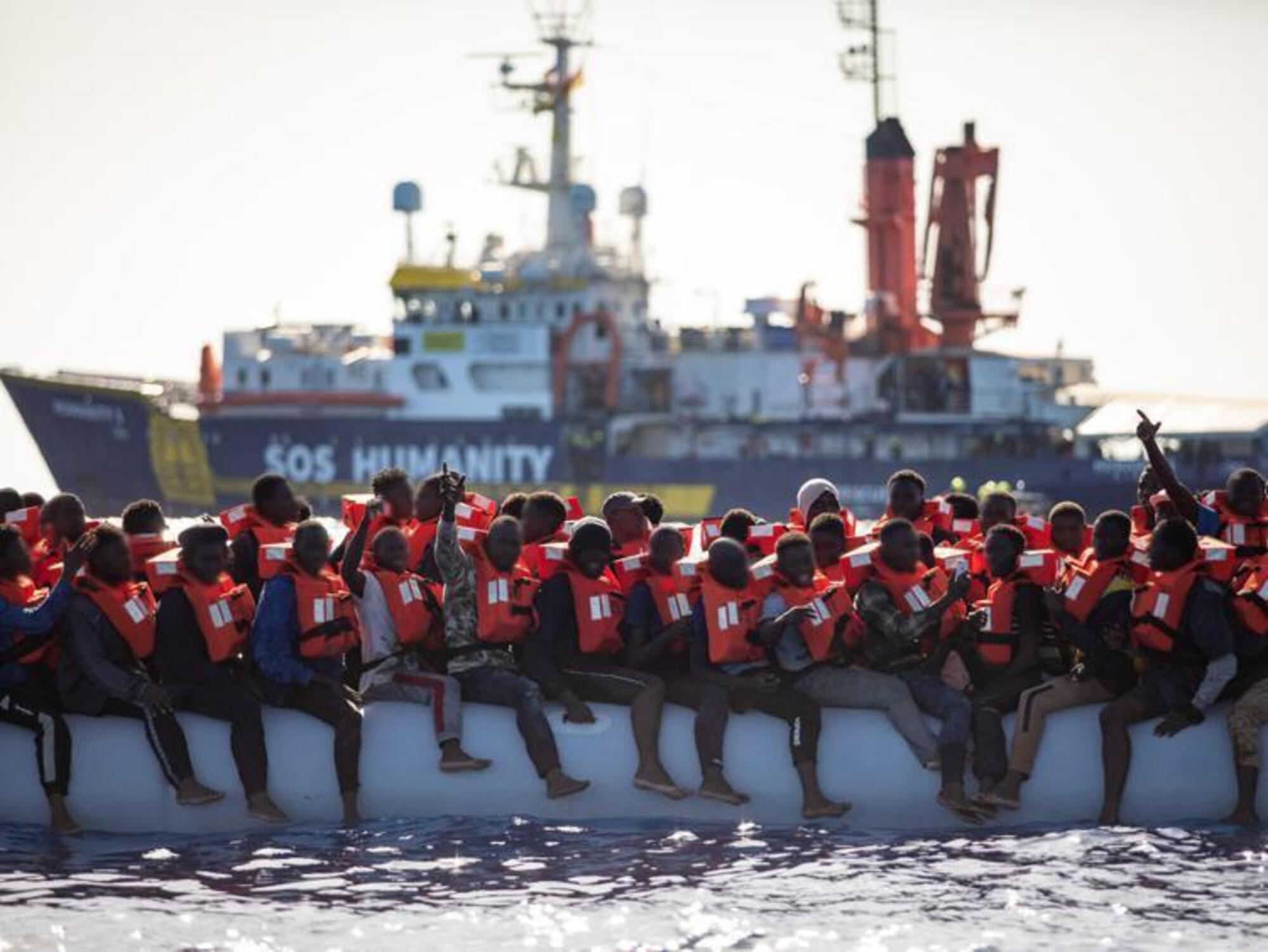 I migranti della nave Humanity 1
