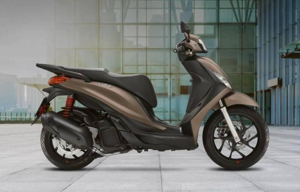Piaggio Medley 150 ABS (2021 - 25) (3)