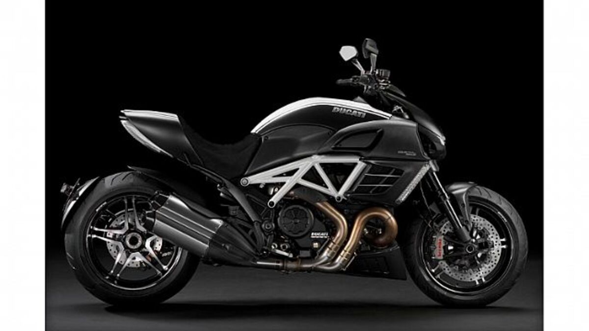 Ducati Diavel 1200 AMG (2012)