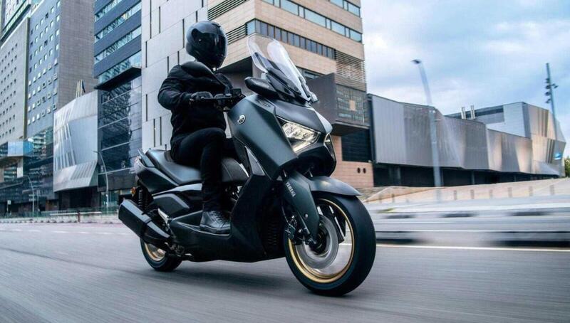 Yamaha XMAX e TMAX