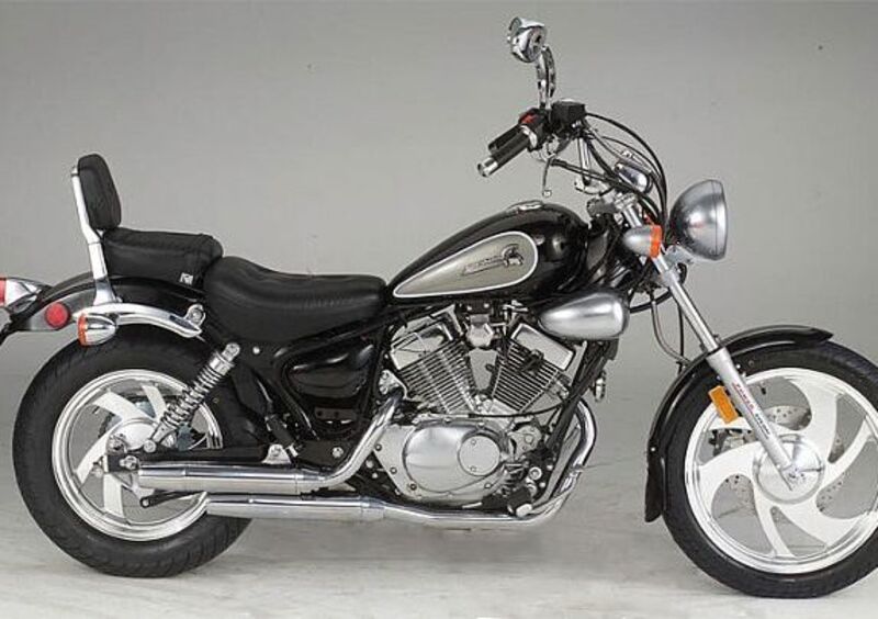 Keeway Motor Supershadow 250 Supershadow 250 (2012 - 13) (2)