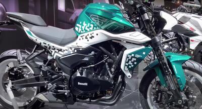 EICMA 2022, le novit&agrave;. Benelli Tornado Naked Twin 500 [VIDEO]