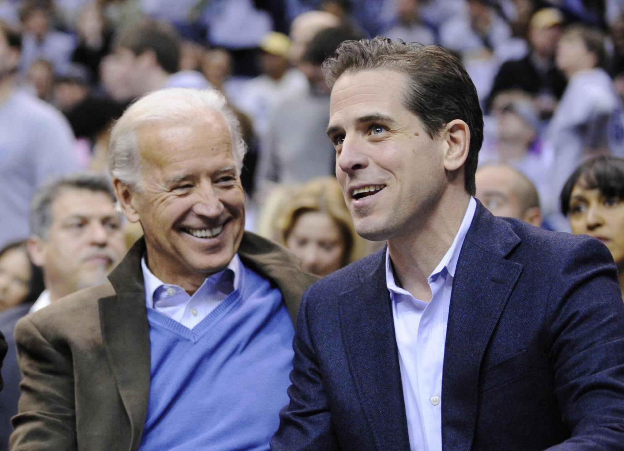 Joe Biden insieme a suo figlio Hunter
