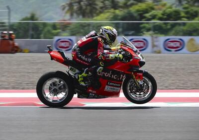 SBK 2022. GP di Indonesia. Alvaro Bautista davanti a tutti nelle libere di Mandalika