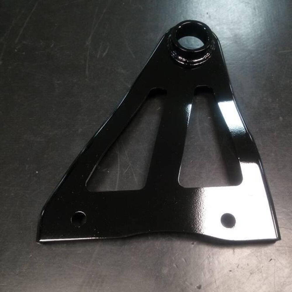 Supporto marmitta AN 650 Suzuki (2)