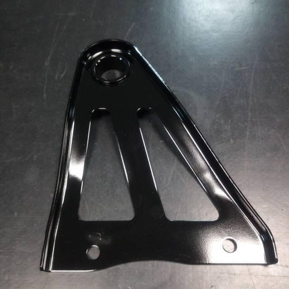 Supporto marmitta AN 650 Suzuki (3)