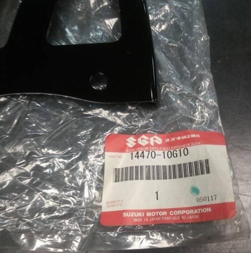 Supporto marmitta AN 650 Suzuki (5)