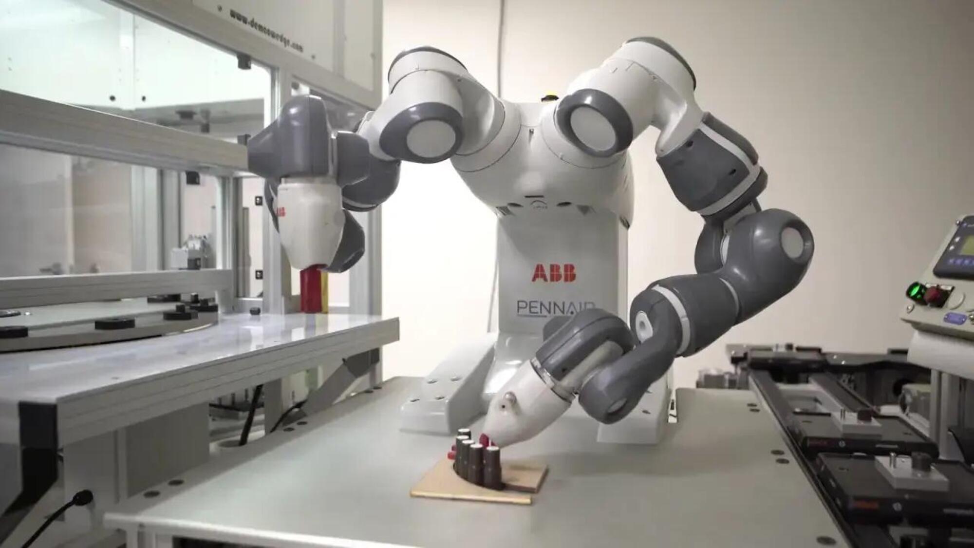 Il Robot Lab dell&#039;Istituto tecnico Hensemberger di Monza