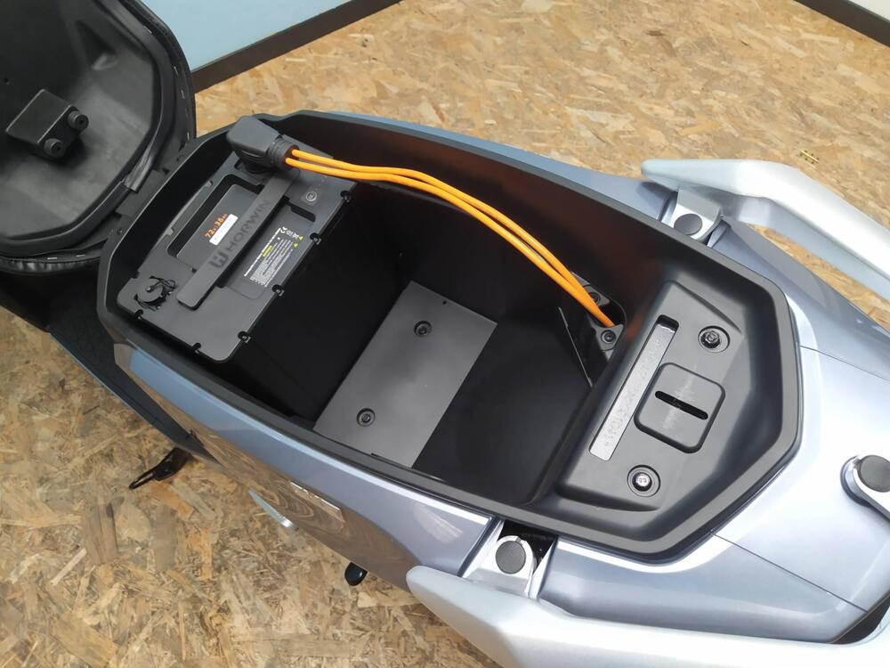 Horwin SK3 L3e (2023 - 24) (9)