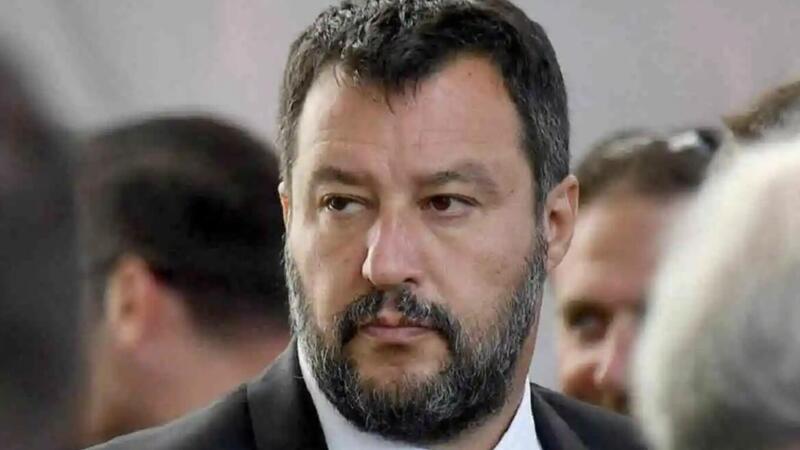 Matteo Salvini, ministro dei Trasporti, parla di mobilit&agrave; del futuro. E noi lo abbiamo intervistato [VIDEO]