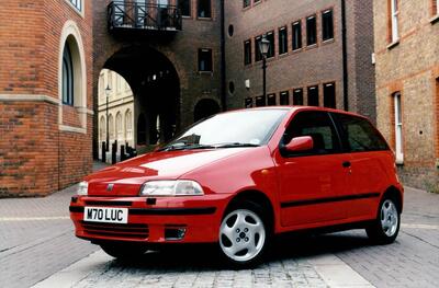 1993 - 2023: l&#039;anno prossimo la Fiat Punto diventa &quot;storica&quot; 