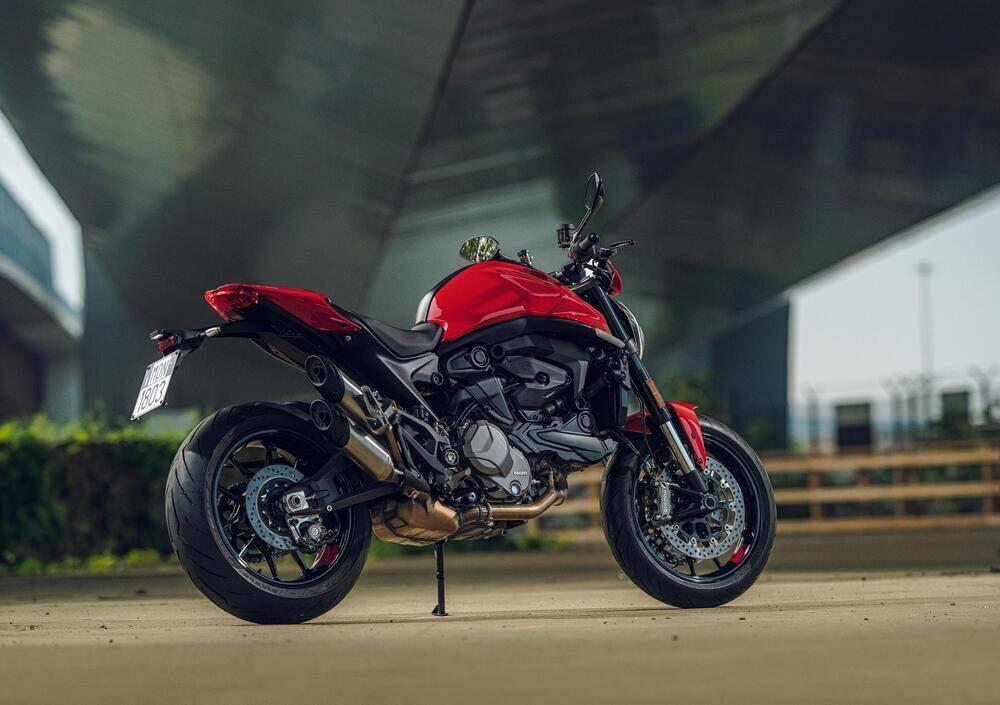 Ducati Monster 937 + (2021 - 25) (2)