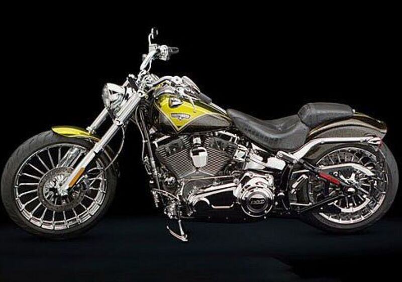 Harley-Davidson CVO - Custom Vehicle Operations 1800 Breakout (2012 - 14) - FXSBSE (2)