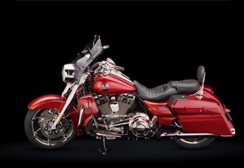 Harley-Davidson CVO - Custom Vehicle Operations 1800 Road King (2012 - 13) - FLHRSE