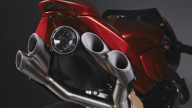 MV Agusta Superveloce 1000 Serie Oro [VIDEO e GALLERY]