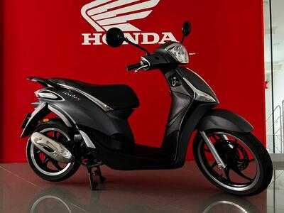 Piaggio Liberty S 50 4T (2020) usata