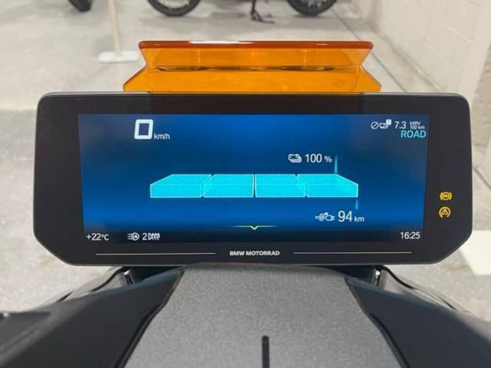 Bmw CE 04 (2021 - 25) (5)