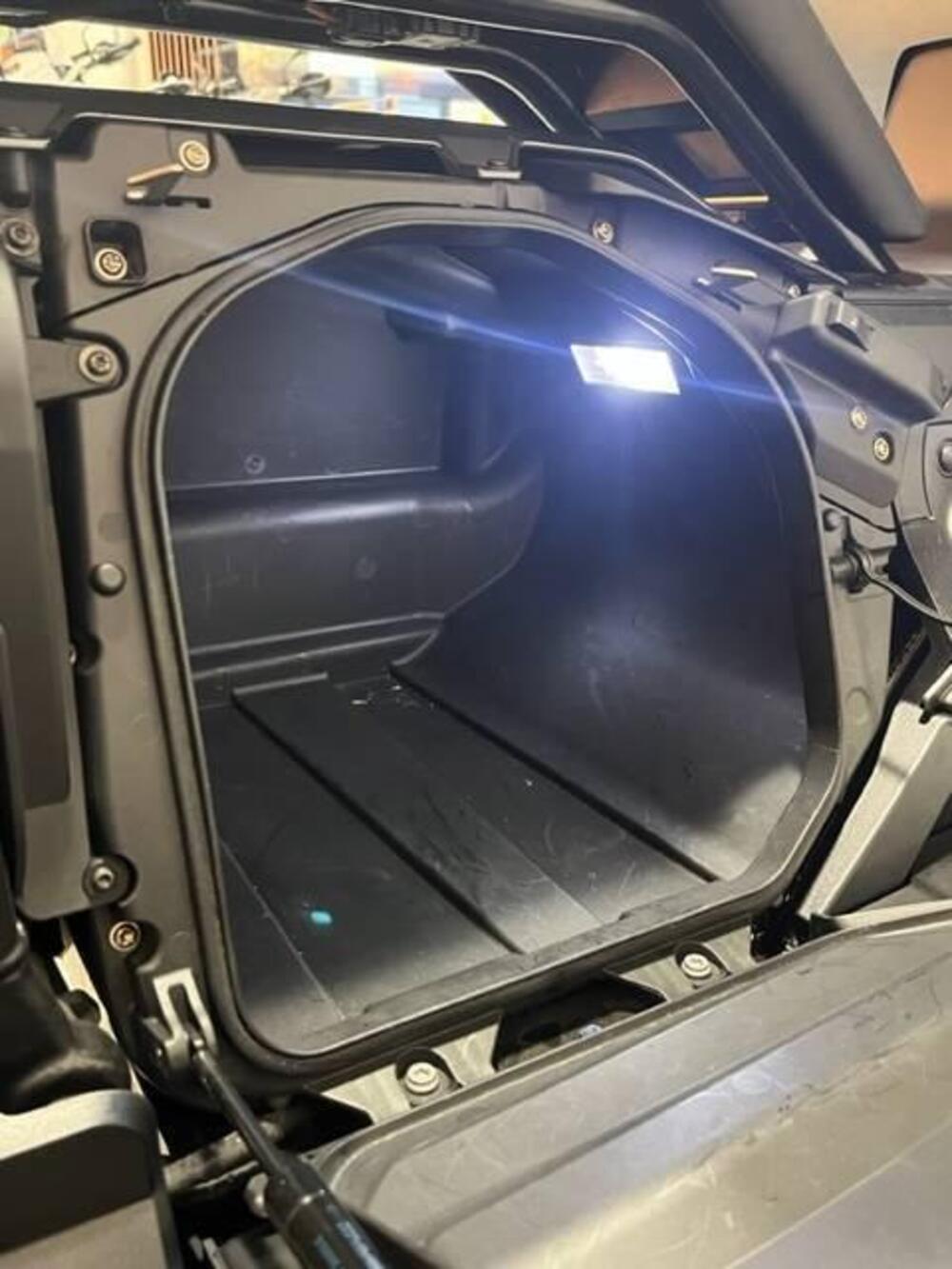 Bmw CE 04 (2021 - 25) (13)