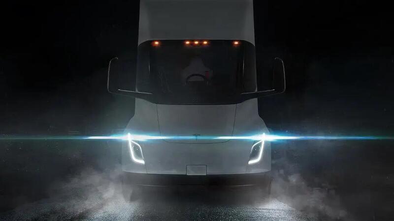 Tesla Semi: il camion elettrico &egrave; in arrivo l&rsquo;1 dicembre