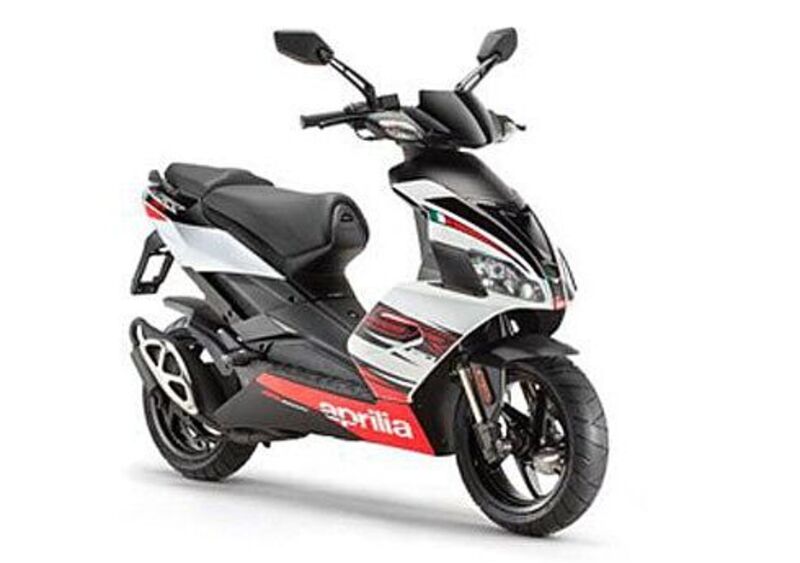 Aprilia SR 50 SR 50 R (2012 - 17) (10)