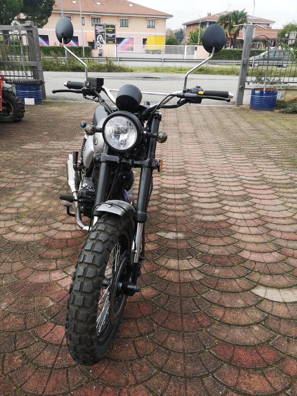 Mash Italia Two Fifty 250 (2017 - 20) (2)