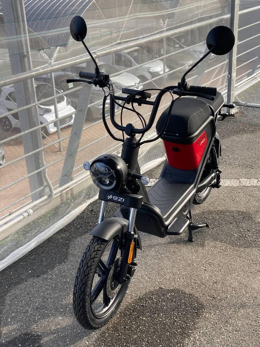 E-ZI Mini MS (2023 - 25) (6)