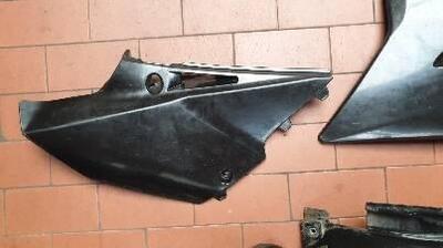 YAMAHA YZ 125 SET DI PLSTICHE NERE COMPLETO USATE