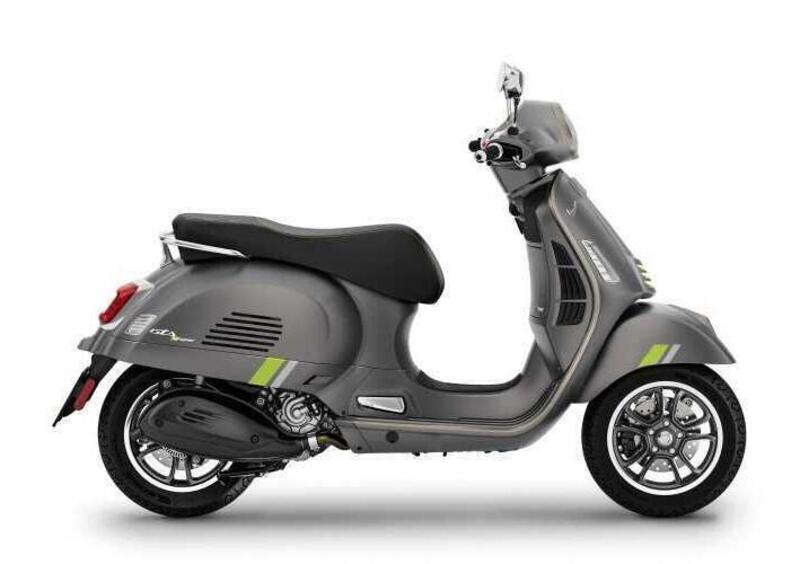 Vespa GTS 300 GTS 300 Super Tech (2023 - 24) (2)