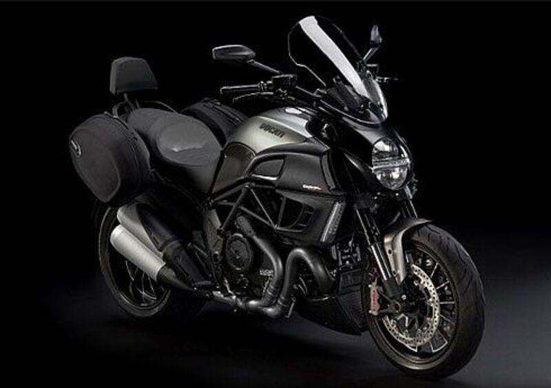 Ducati Diavel 1200 Diavel 1200 Strada (2010 - 14)
