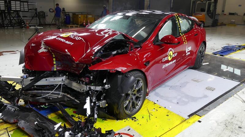 Test Euro NCAP, pioggia di cinque stelle