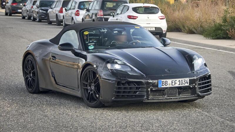 Porsche 718 Boxster elettrica, ecco le nuove foto spia