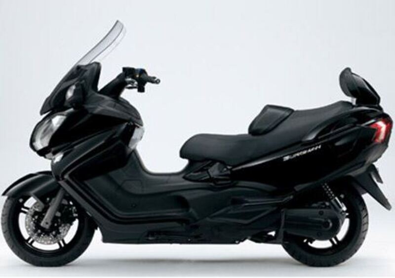 Suzuki Burgman AN 650 Burgman AN 650 Executive ABS (2013 - 17) (3)