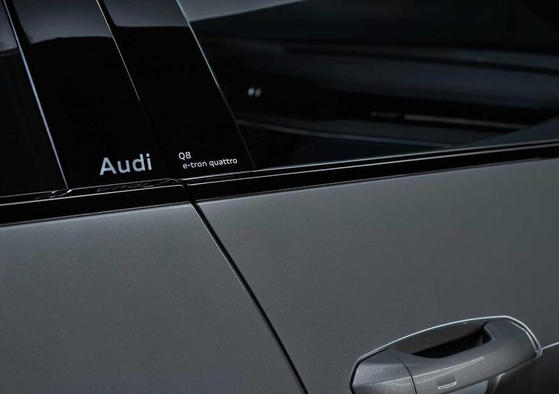 Audi Q8 (2022-25) (14)