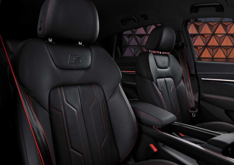 Audi Q8 (2022-25) (9)