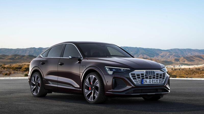 Audi Q8 Sportback Q8 e-tron 55 quattro Business Advanced