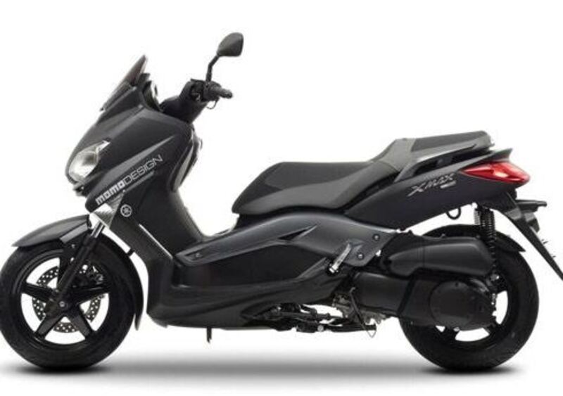 Yamaha X-Max 250 X-Max 250 Momo Design (2011 - 13) (3)