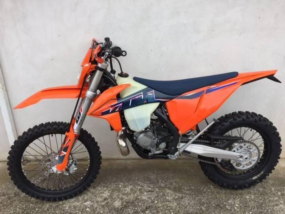 KTM 150 EXC TPI (2022)