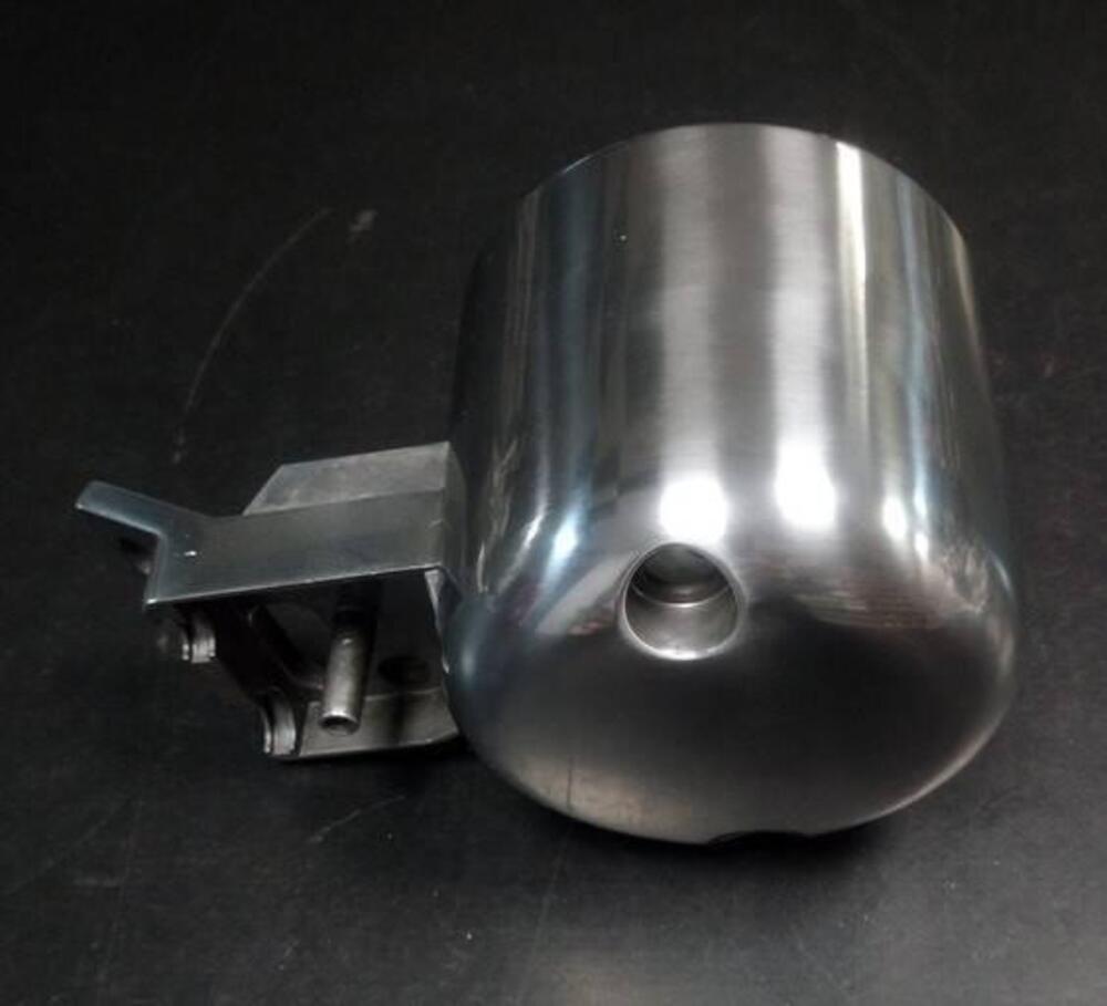 Contenitore strumenti Intruder Suzuki (3)