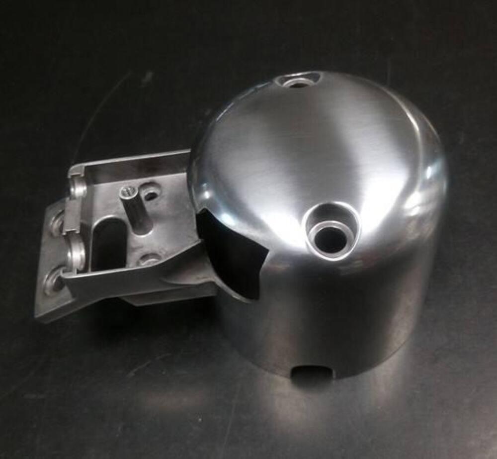 Contenitore strumenti Intruder Suzuki (4)