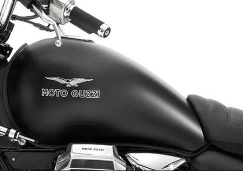 Moto Guzzi California 1100 California 1100 Aquila Nera (2010 - 11) (3)