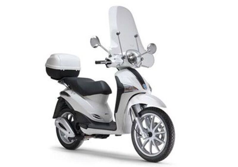 Piaggio Liberty 125 Liberty 125 4T Full Optional (2003 - 13) (2)