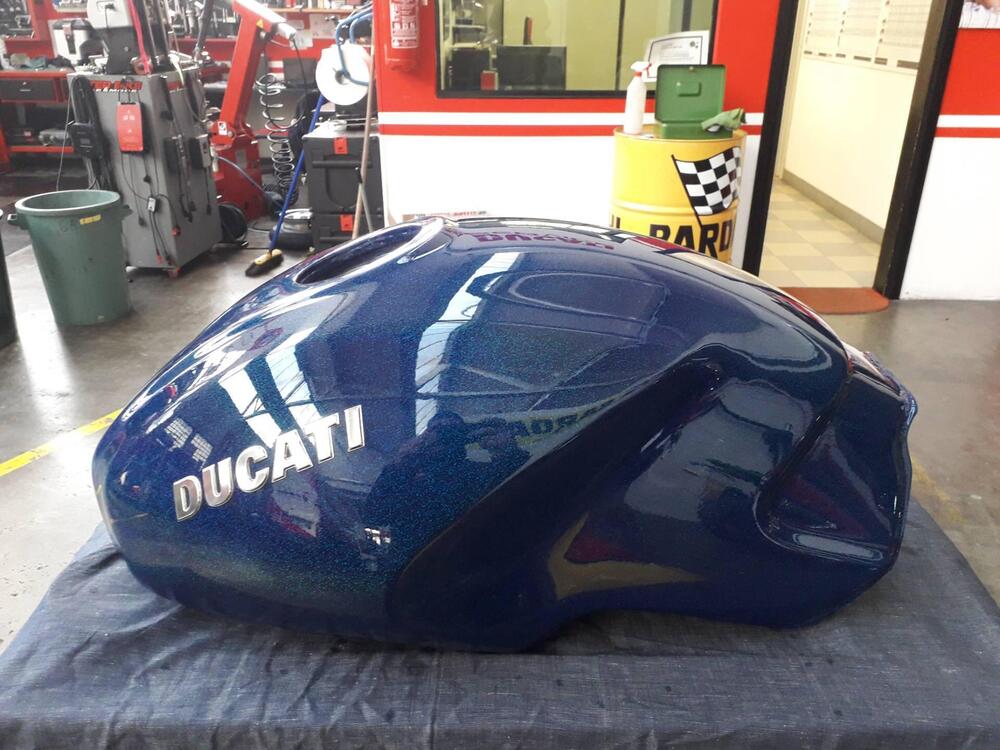 Serbatoio Metallic Blu Ducati Monster 600-750-900 (3)
