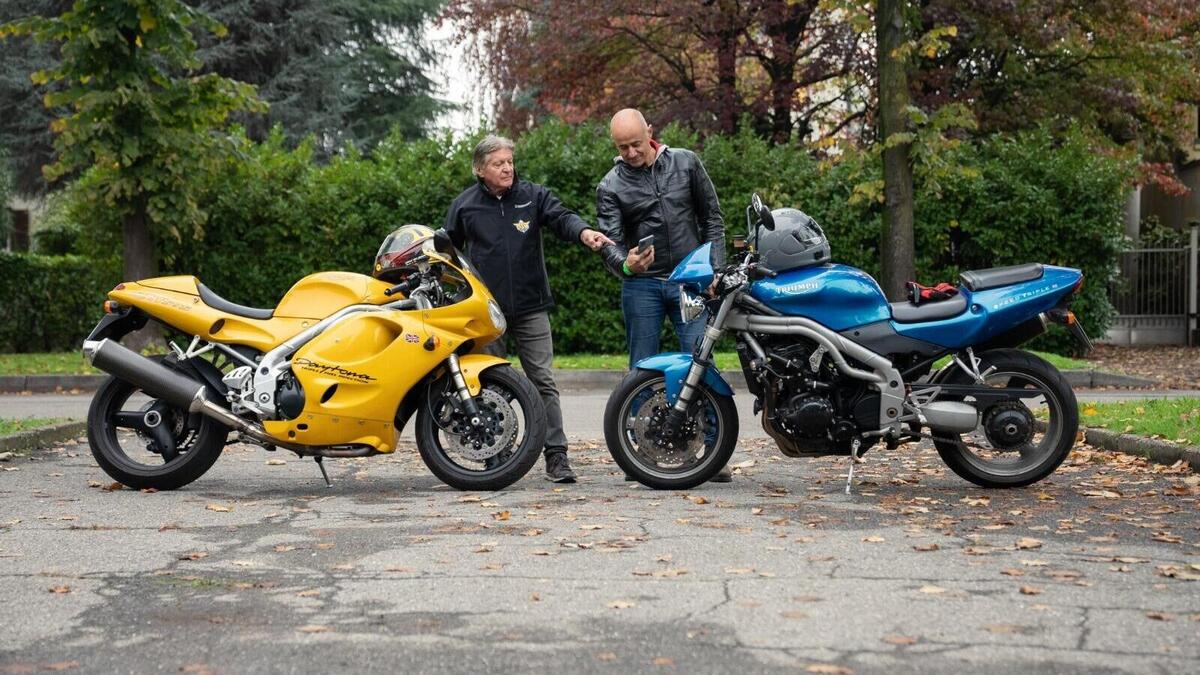 Moto Targa Oro Fmi Vespa Scooter Targa Vespa Px VESPA PX 125 Anno