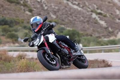 TEST Honda CB 750 Hornet... Non fermatevi al nome [VIDEO e GALLERY]