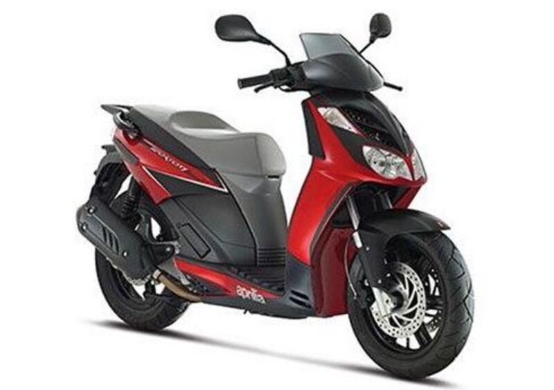 Aprilia Sportcity Street 125 Sportcity Street 125 (2008 - 13) (2)