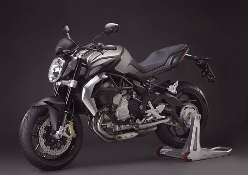 MV Agusta Brutale 675 Brutale 675 EAS (2011 - 14) (2)