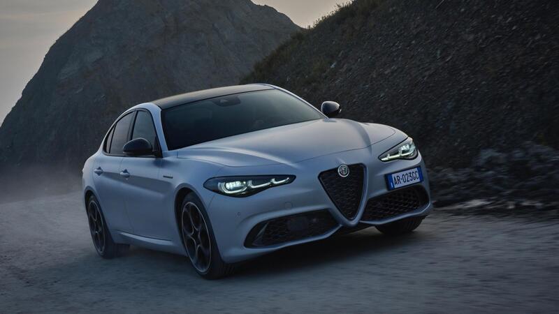 Alfa Romeo Giulia e Stelvio: accessori che non possono mancare