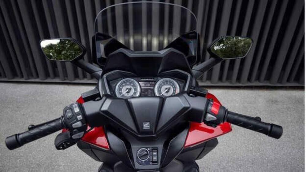 Honda Forza 350 (2022 - 24) (4)