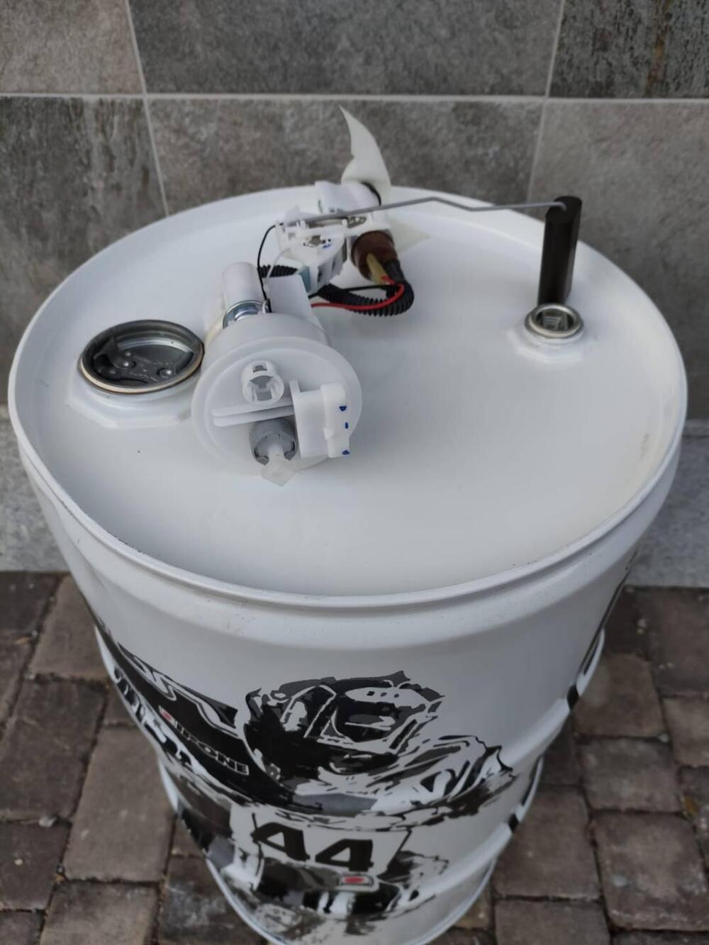 POMPA BENZINA ORIGINALE PIAGGIO VEPSA GTS 300 (2)