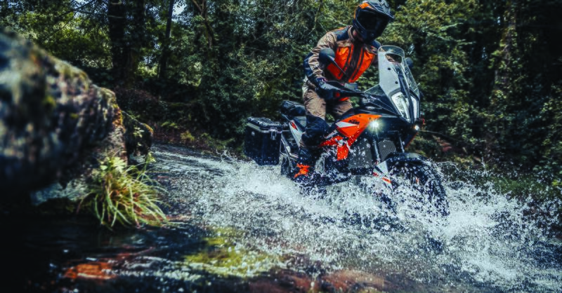 Come cambia la KTM 890 Adventure 2023